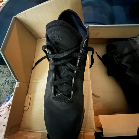 Lebron XVIII blk/blk 9.5 - Picture 5 of 6